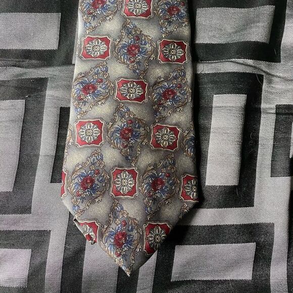 NO NAME BRAND navy blue & purple pattern  Tie‬ - Picture 5 of 5